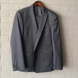 Kenneth Cole - Reaction - 42R Grey Suit